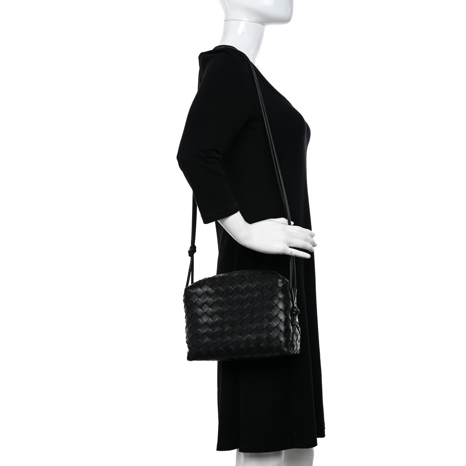 Bottega Veneta Nappa Intrecciato Medium Loop Camera Bag Black 2 of 10