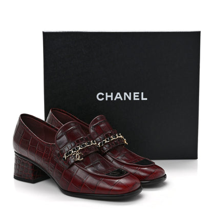 Chanel Crocodile Embossed Calfskin CC Chain Mocassin Loafers 38 Burgundy Black 9 of 9