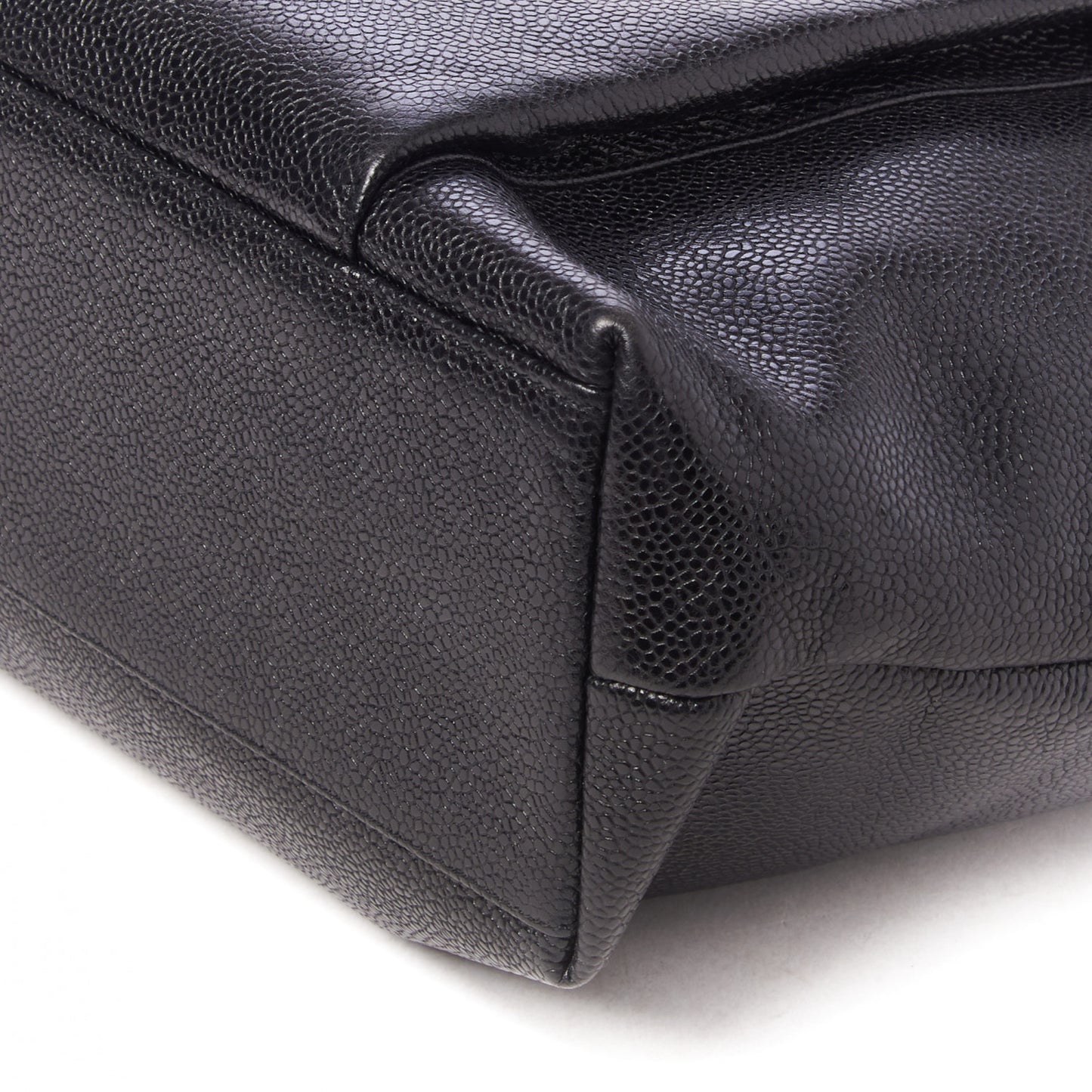 Caviar CC Shoulder Bag Black