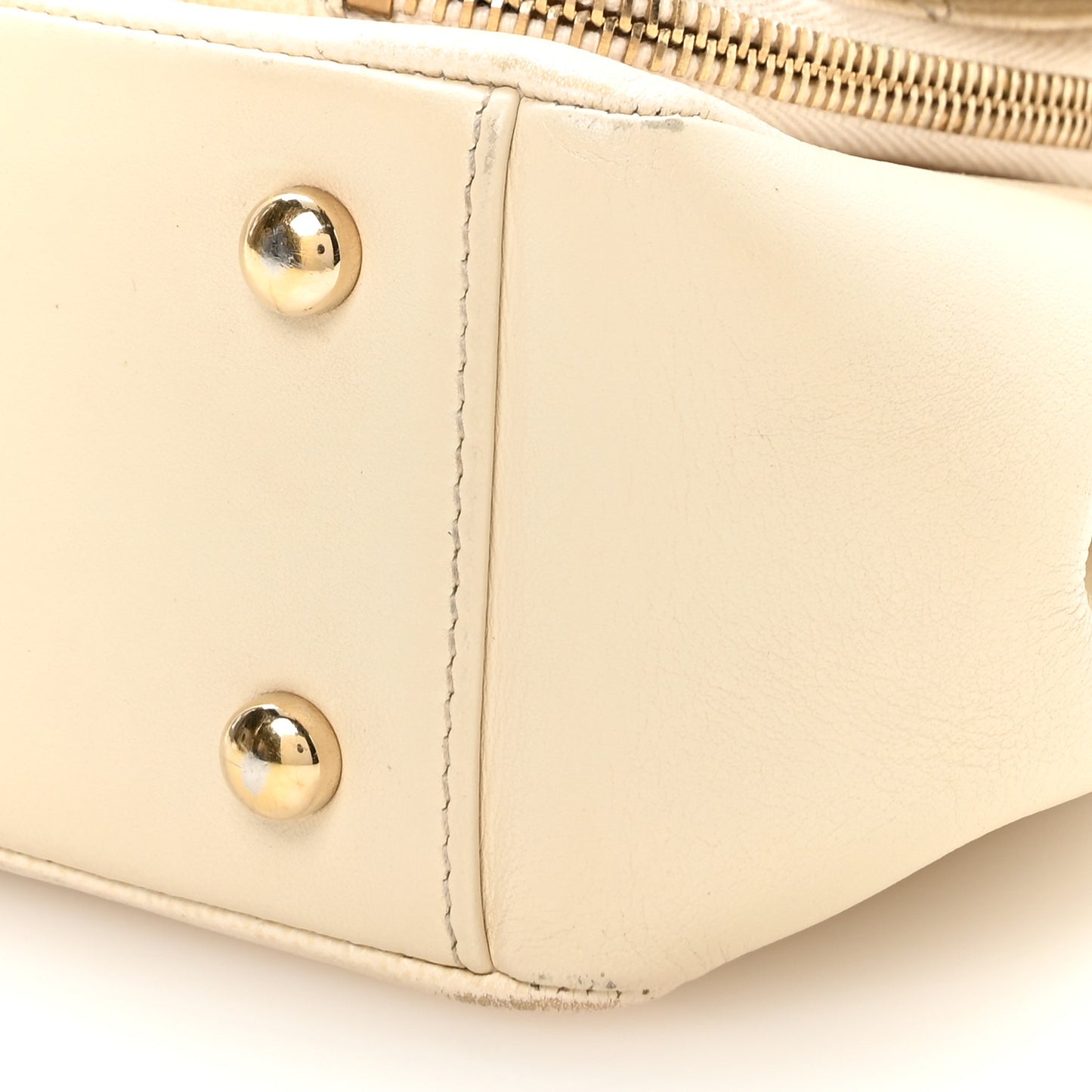 Caviar Quilted Small Business Affinity Flap White