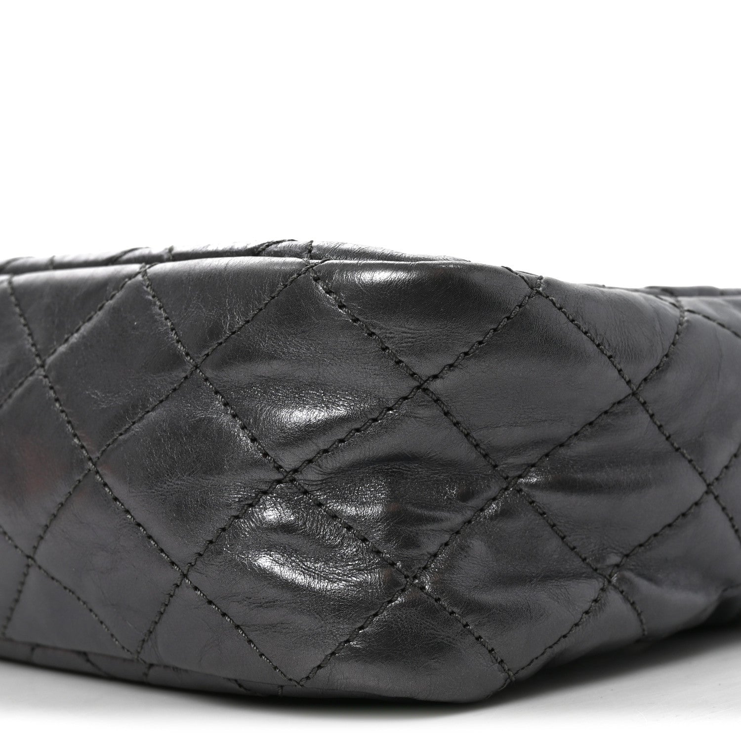 Chanel Metallic Aged Calfskin Quilted Medium Reissue Camera Case Dark Silver 10 of 10