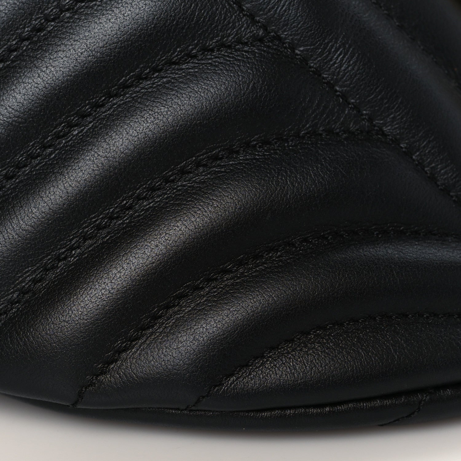 Louis Vuitton Calfskin Quilted New Wave Bumbag Black 7 of 8