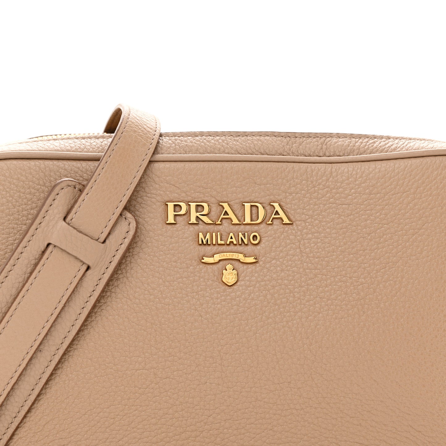 Vitello Phenix Camera Bag Cammeo