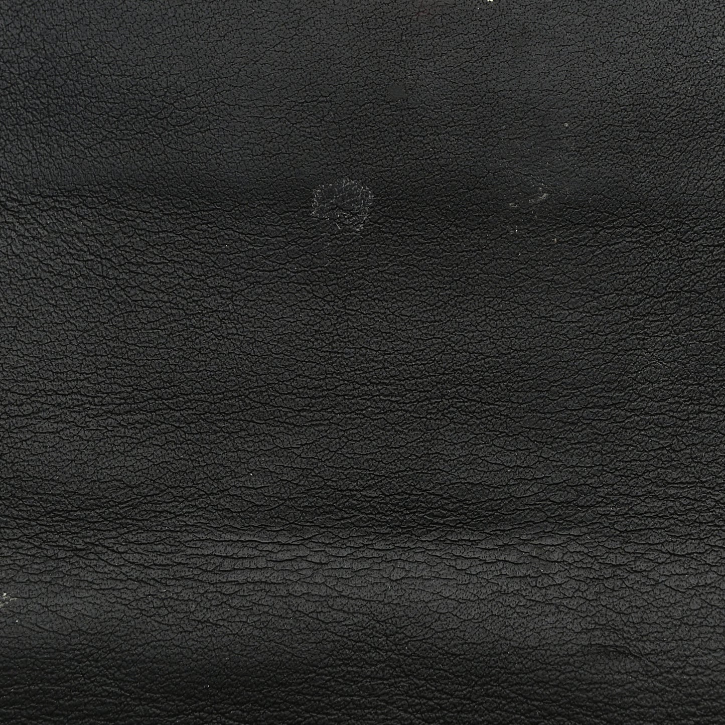 Calfskin New Wave Long Wallet Black