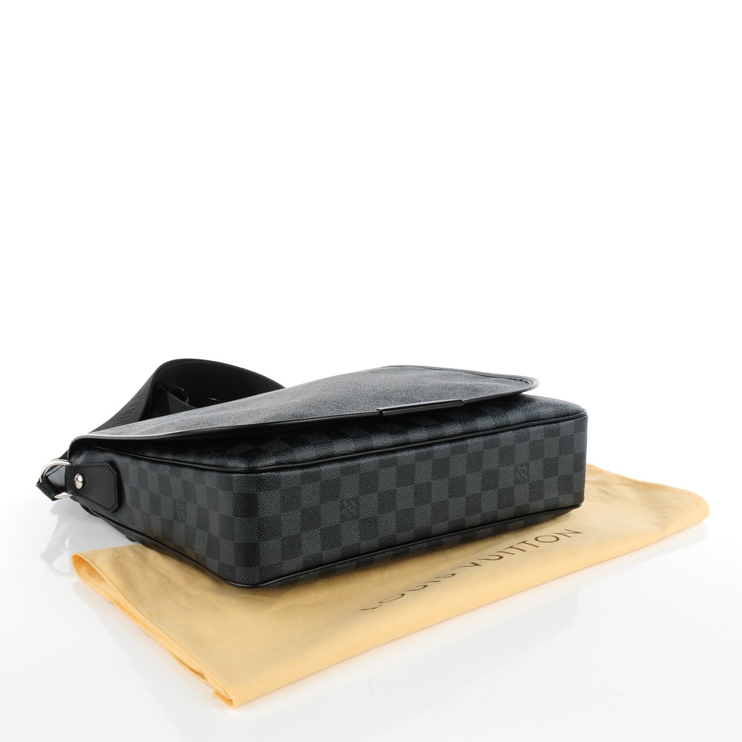 Louis Vuitton Damier Graphite Daniel MM 4 of 7