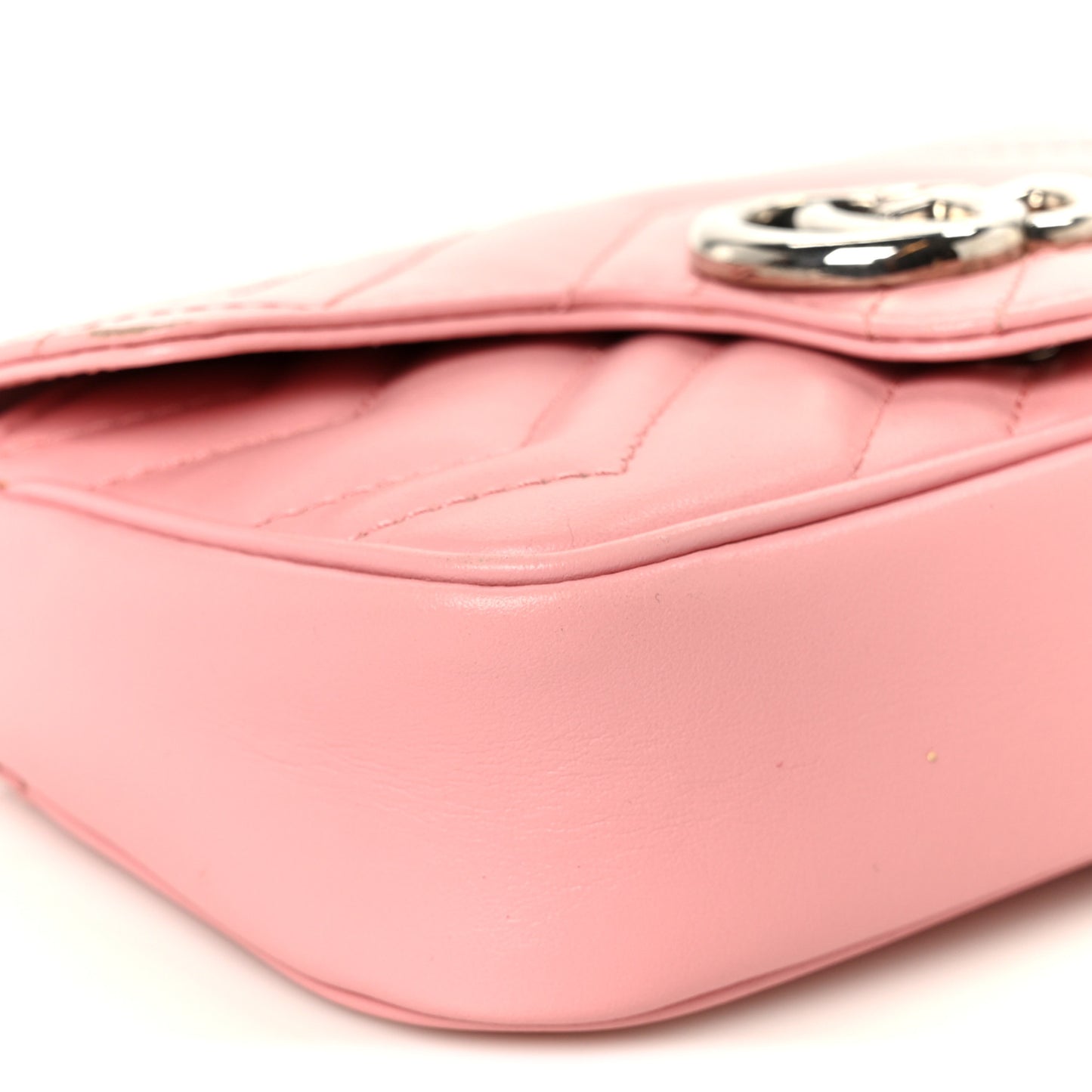 Calfskin Matelasse Super Mini GG Marmont Shoulder Bag Wild Rose