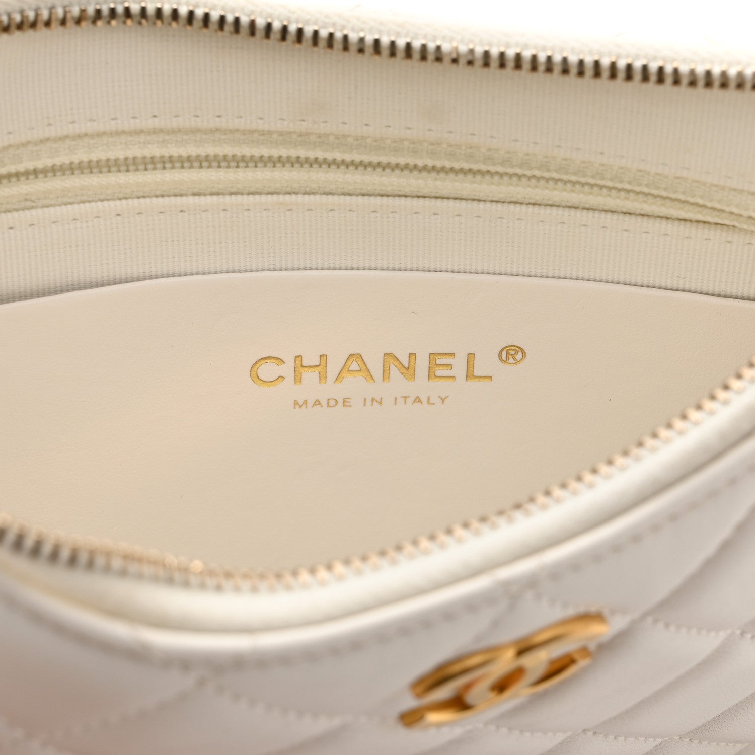 Chanel Shiny Crumpled Lambskin Quilted Trendy Chain Around Hobo White 6 of 10
