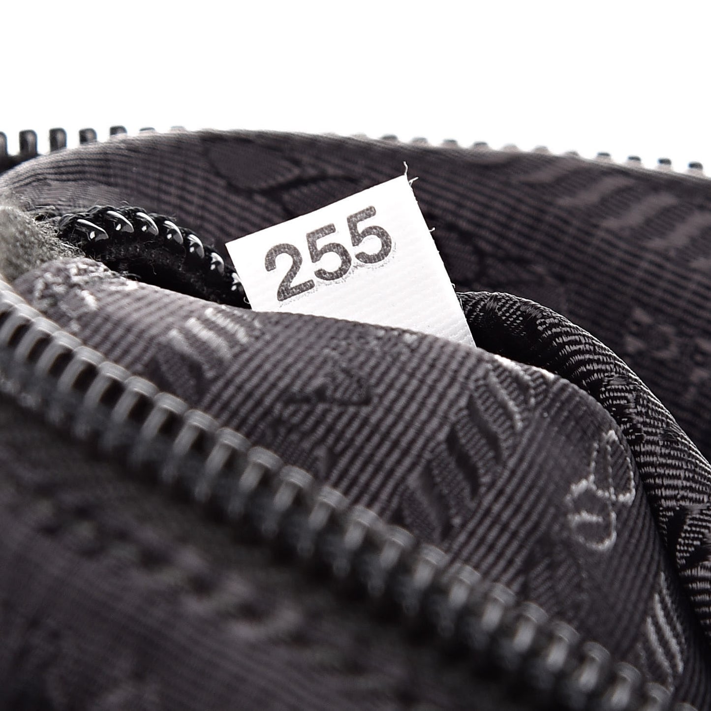Tessuto Nylon Wristlet Black