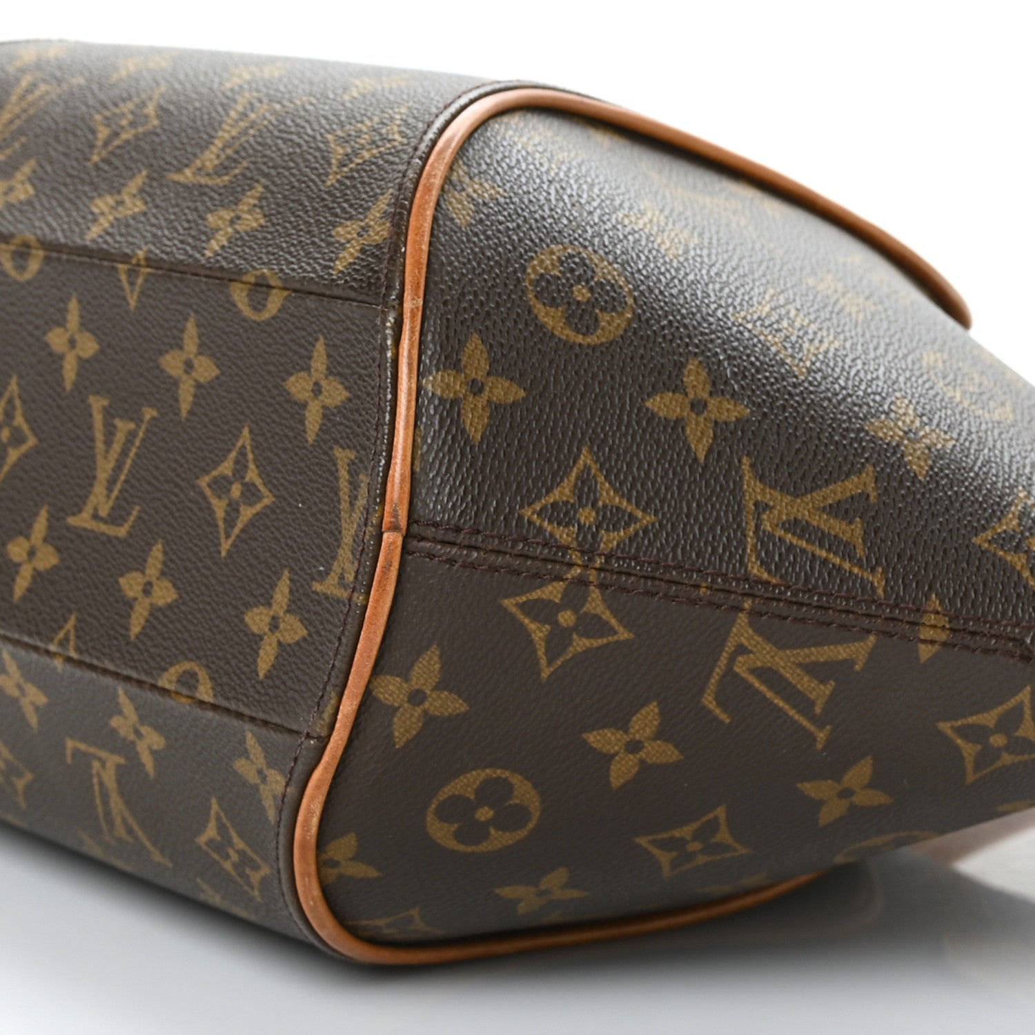 Louis Vuitton Monogram Ellipse MM 8 of 8