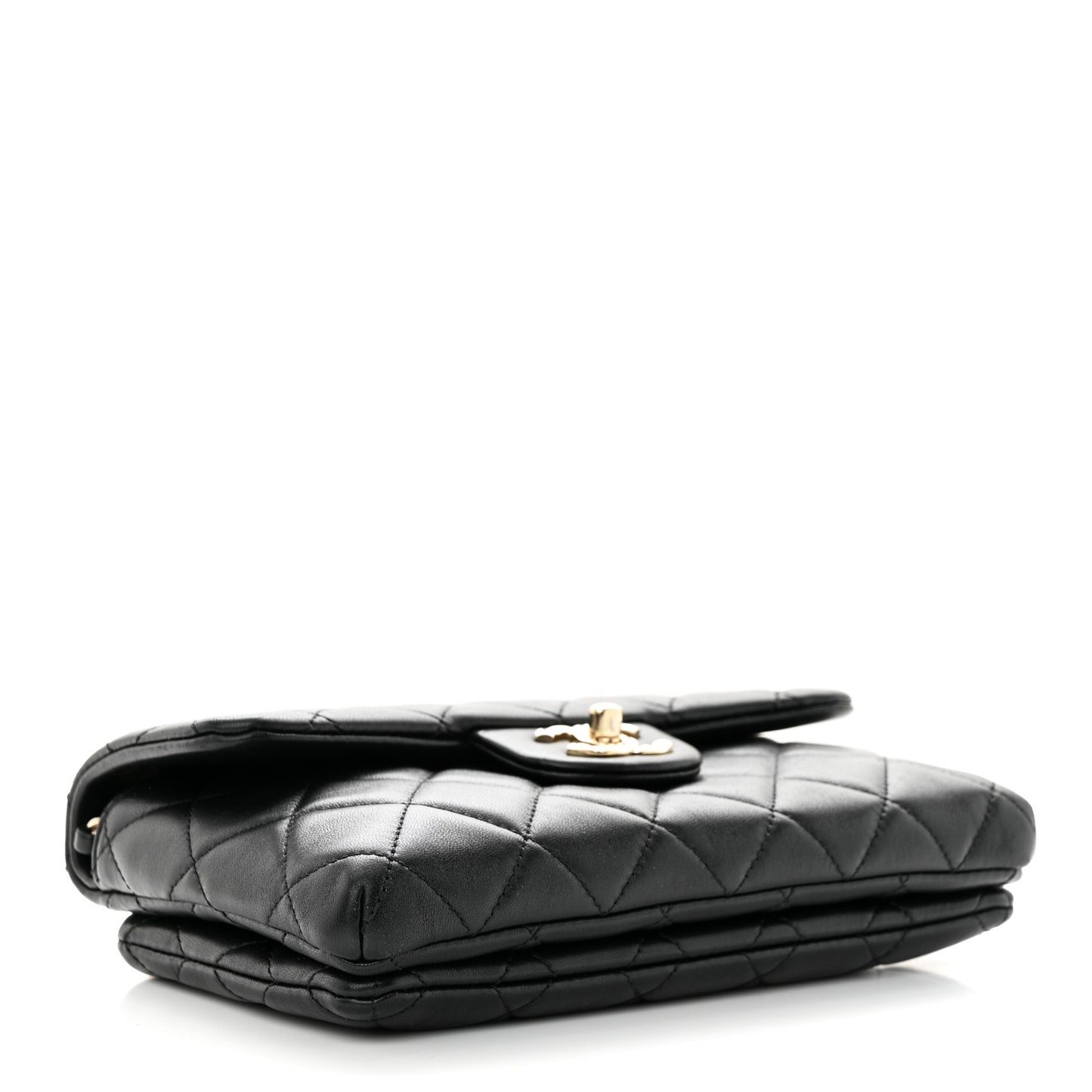 Lambskin Quilted CC Pocket Clutch With Chain Black
