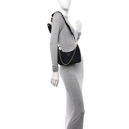 Prada Nylon Re-Edition 2005 Shoulder Bag Black 2 of 12