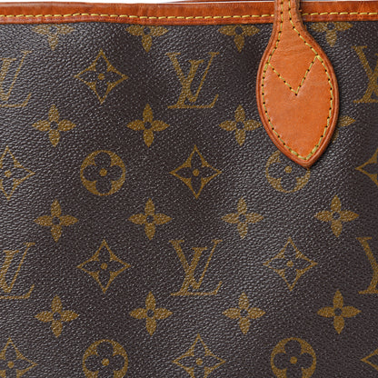 Louis Vuitton Monogram Neverfull MM 19 of 20