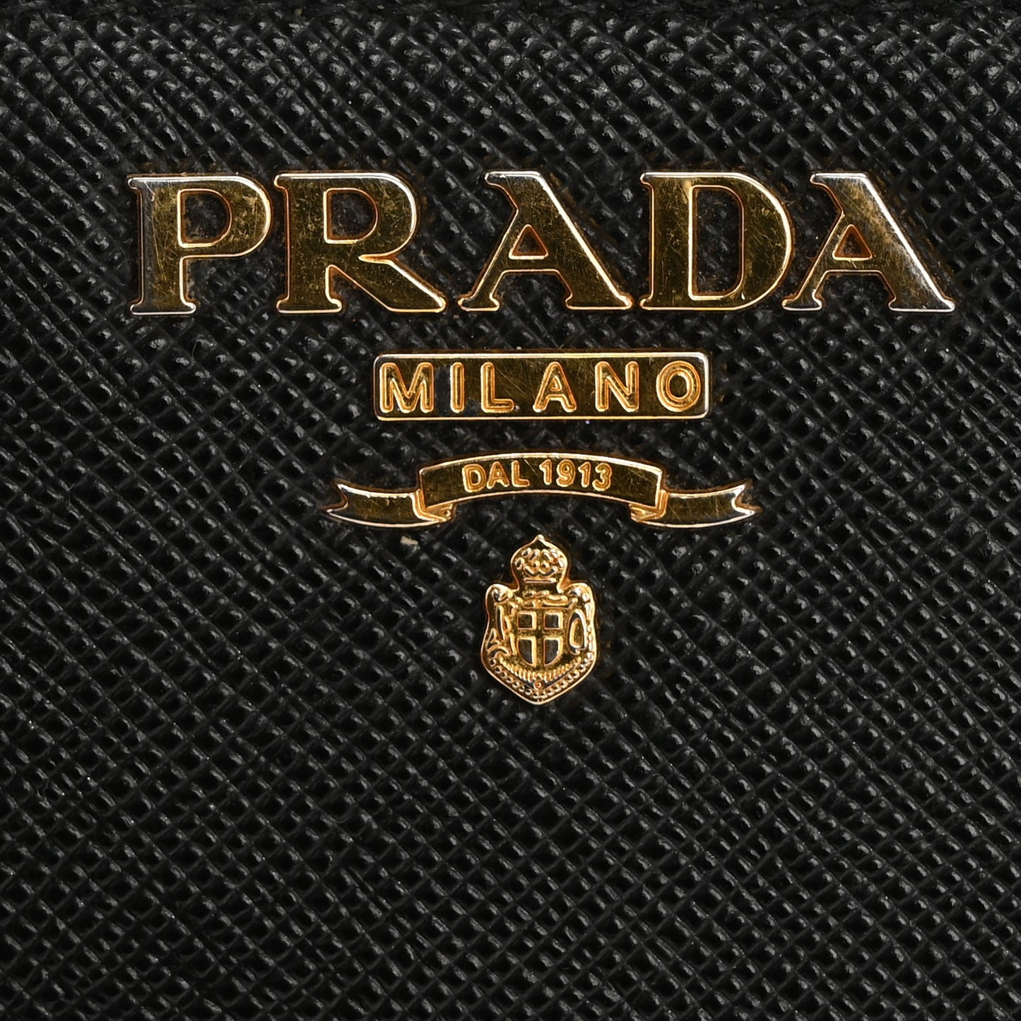 Saffiano Metal Zip Around Key Holder Black