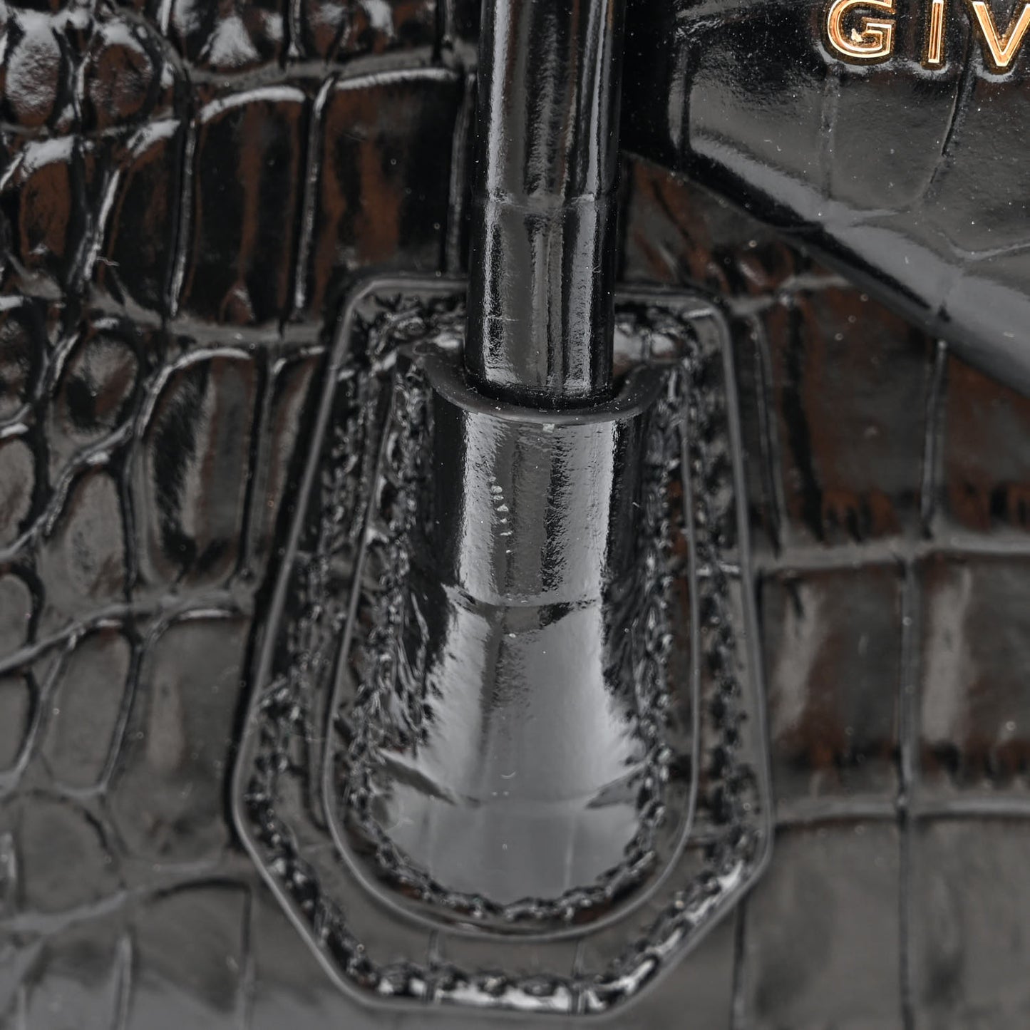 Calfskin Crocodile Embossed Mini Antigona Black
