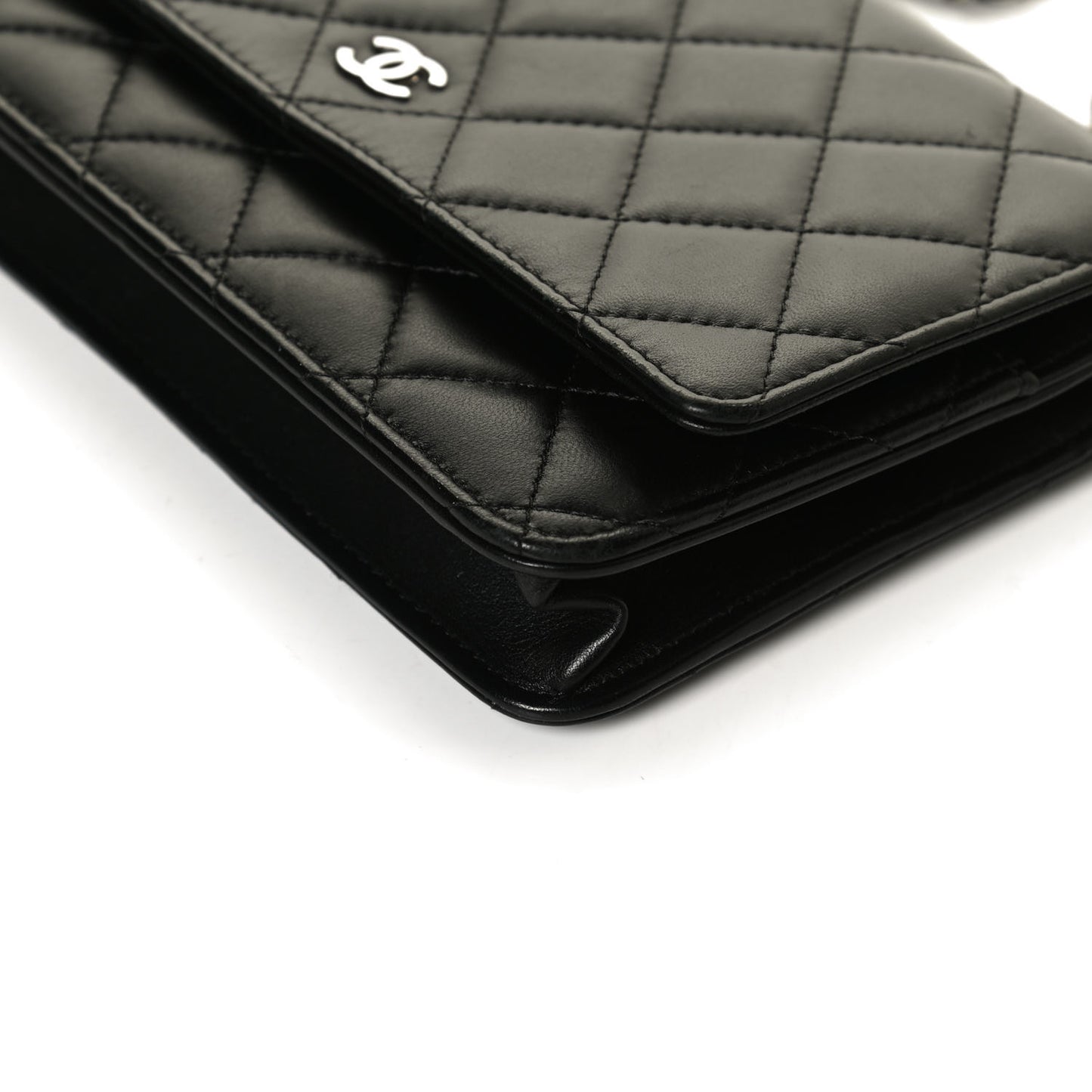 Lambskin Quilted Wallet On Chain WOC Black