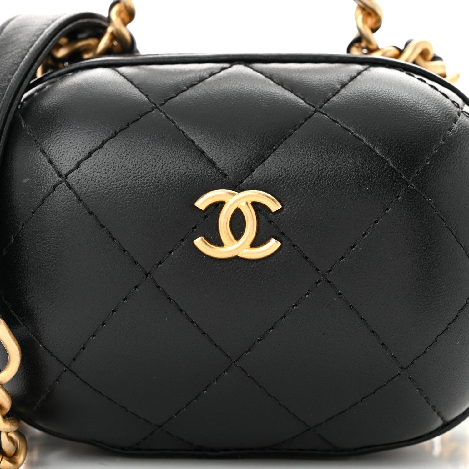 Chanel Lambskin Quilted CC Bubble Vanity Case With Chain Black 8 of 10