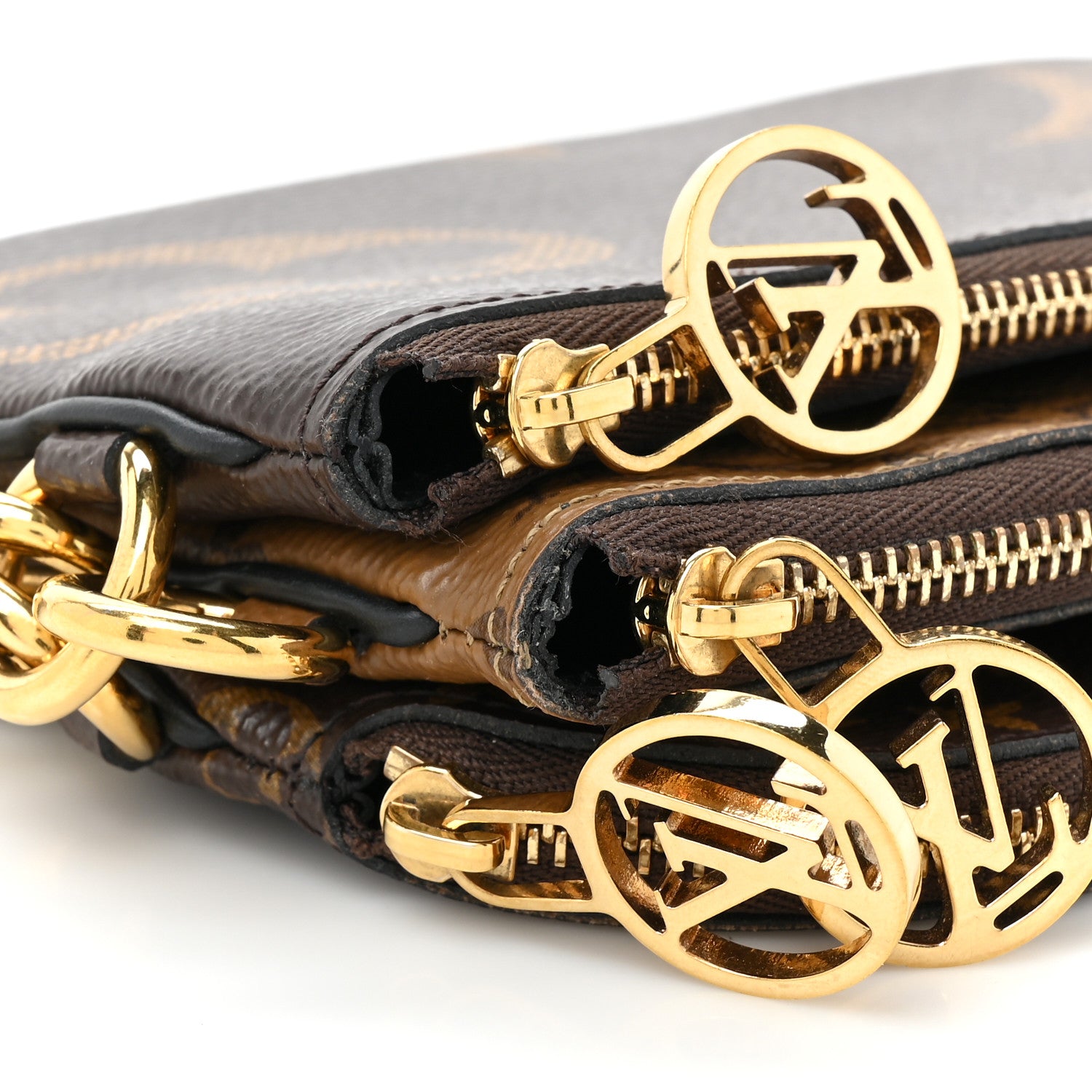 Louis Vuitton Reverse Monogram Giant Trio Pouch 13 of 14