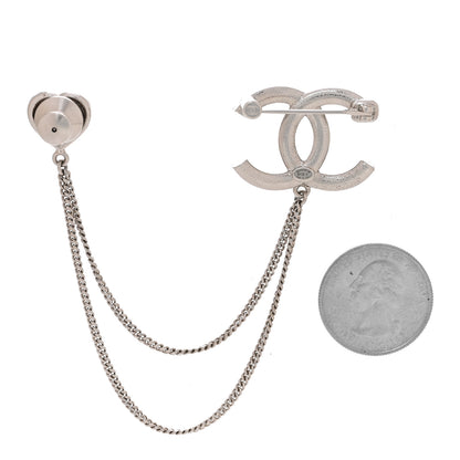 Chanel Diamente Pearl Multi Strand Chain CC Heart Brooch Silver Pearly White 2 of 5