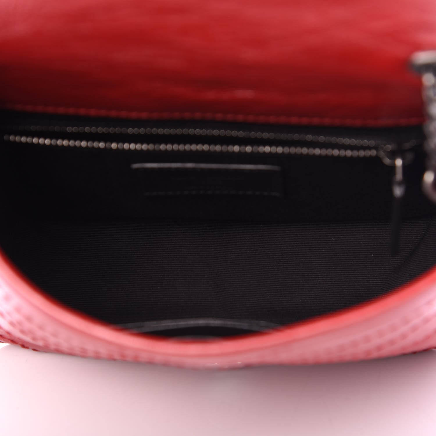 Saint Laurent Crinkled Calfskin Matelasse Monogram Niki Chain Wallet Red 4 of 8