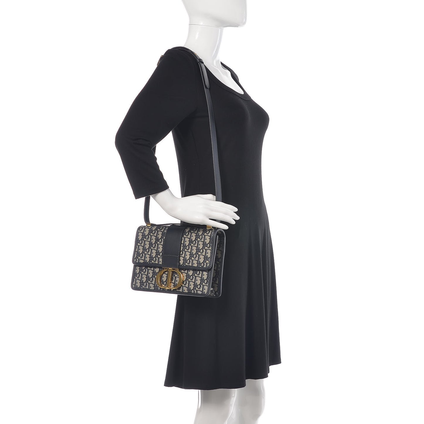 Oblique 30 Montaigne Flap Bag Blue