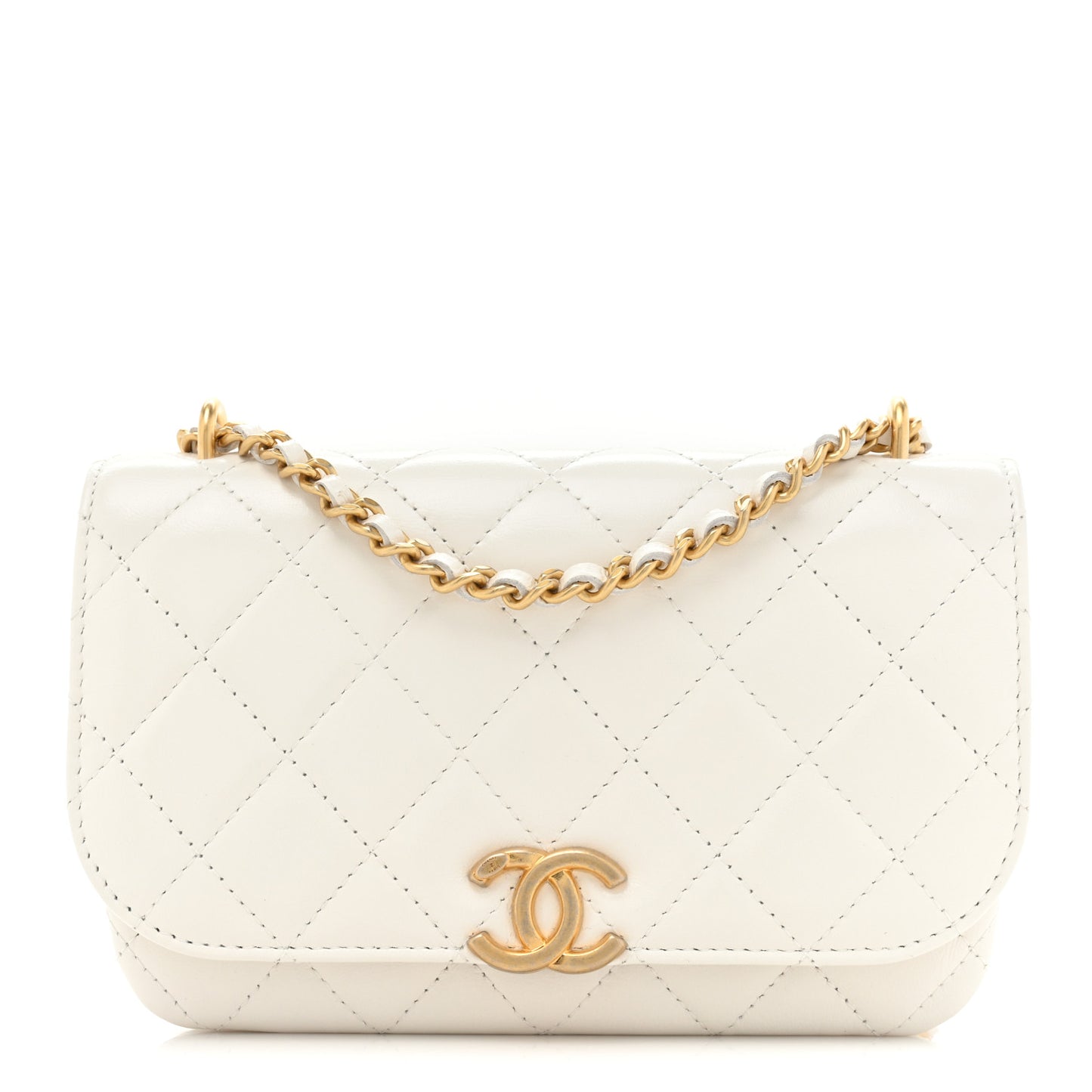 Shiny Lambskin Flap Clutch With Chain White