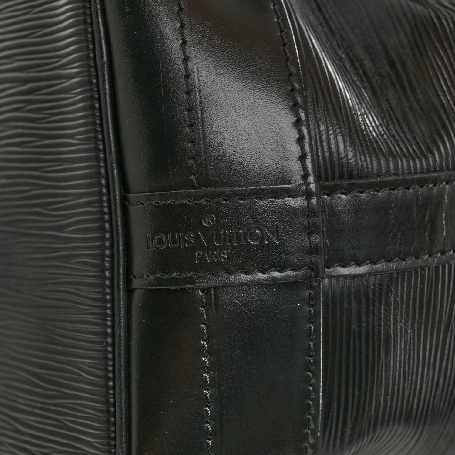 Louis Vuitton Epi Noe Black 6 of 12