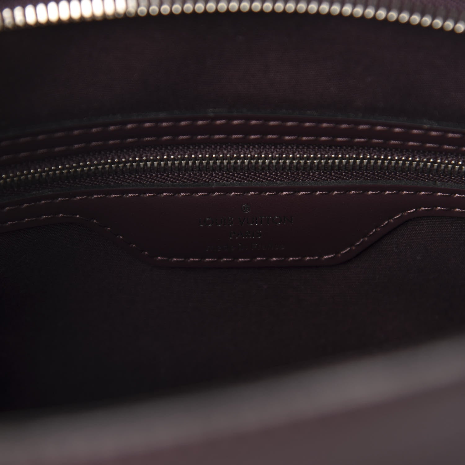 Louis Vuitton Epi Brea MM Quetsche 8 of 10