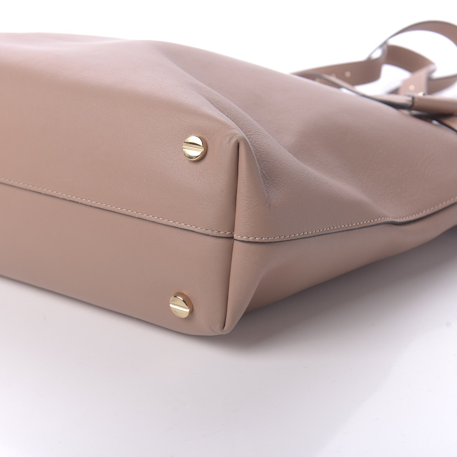 Valentino Garavani Vitello Lovestud Tote Skin Sorbet 7 of 9