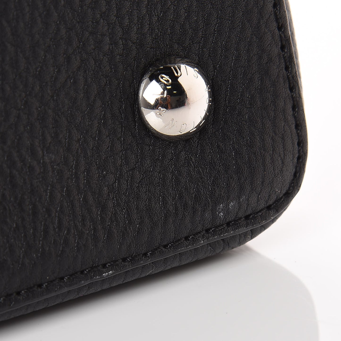 Taurillon Braided Capucines MM Black