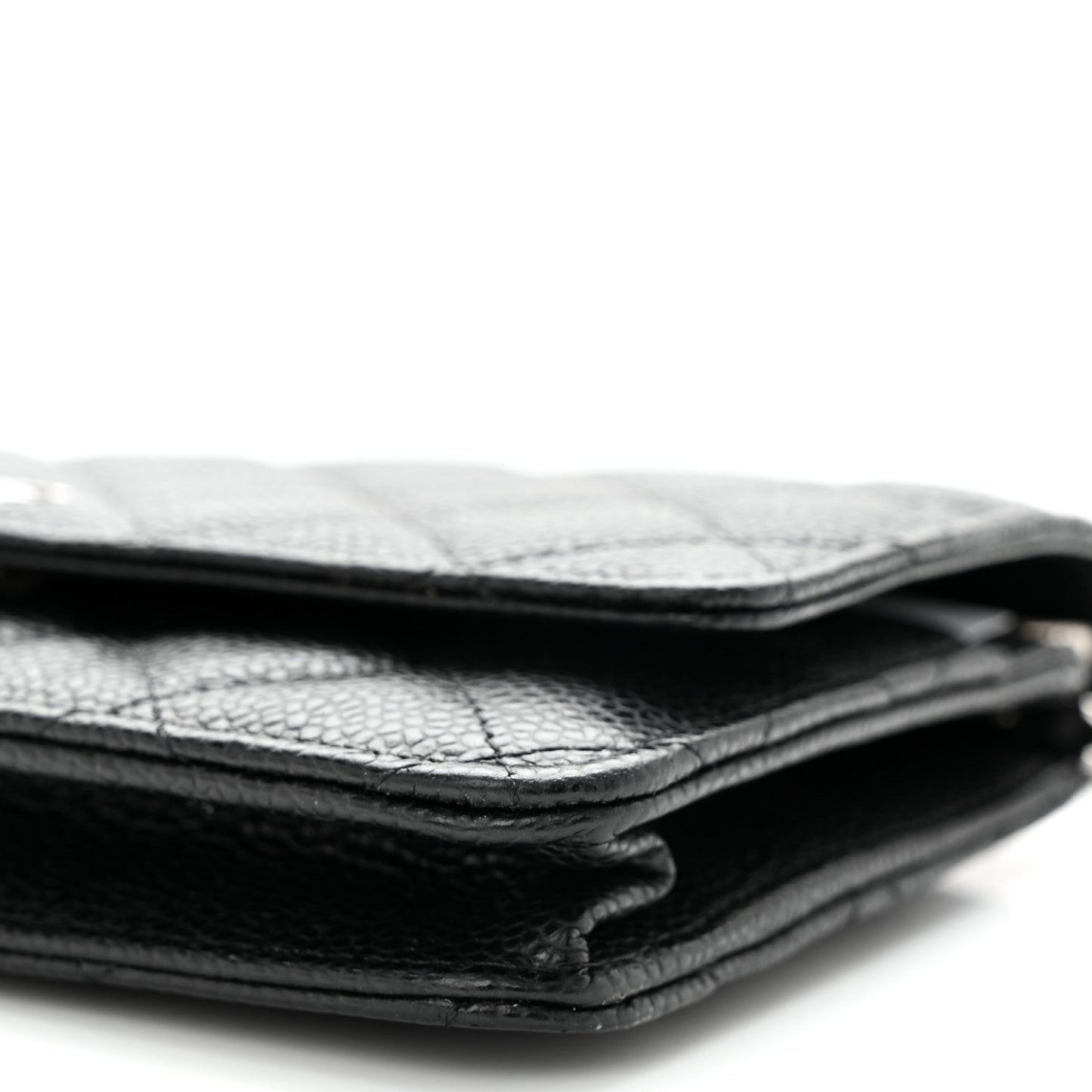 Caviar Quilted Wallet on Chain WOC Black