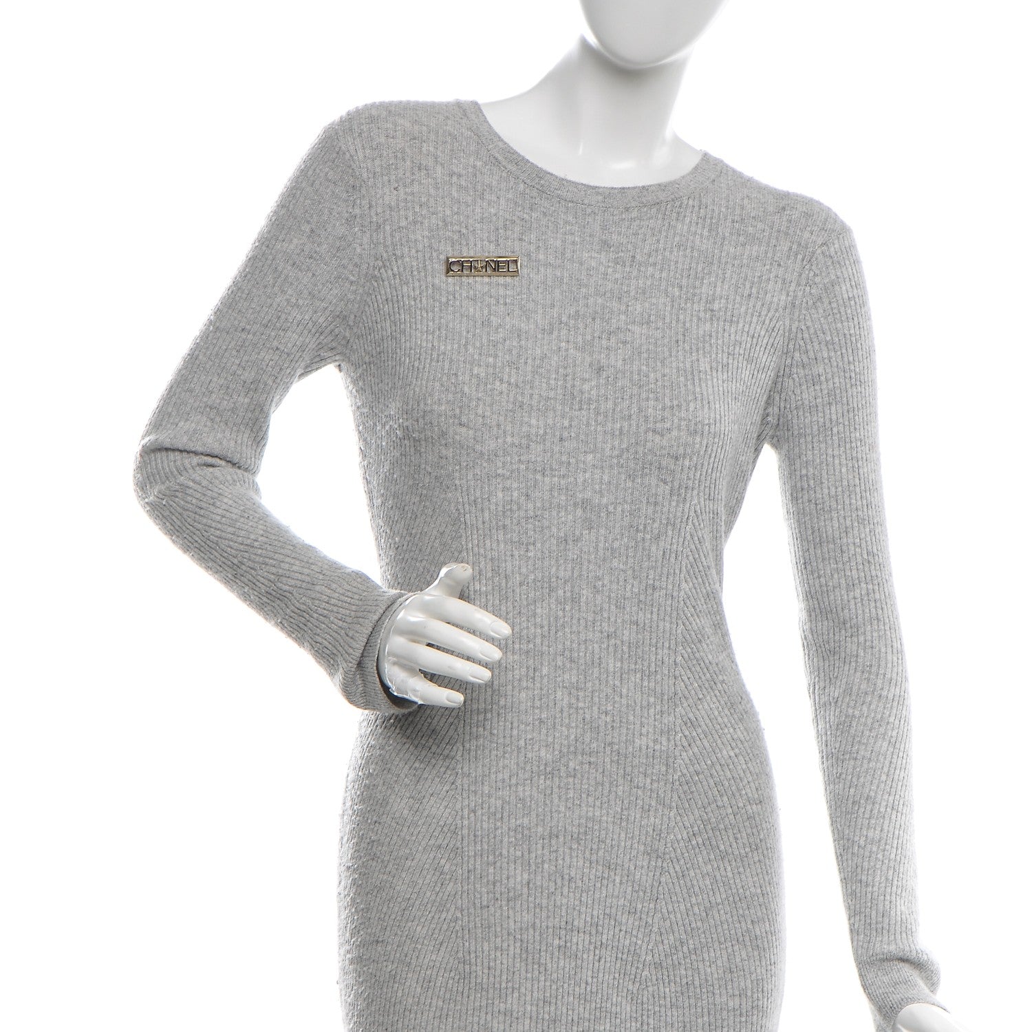 Chanel Star Logo Brooch Gold 2 of 4