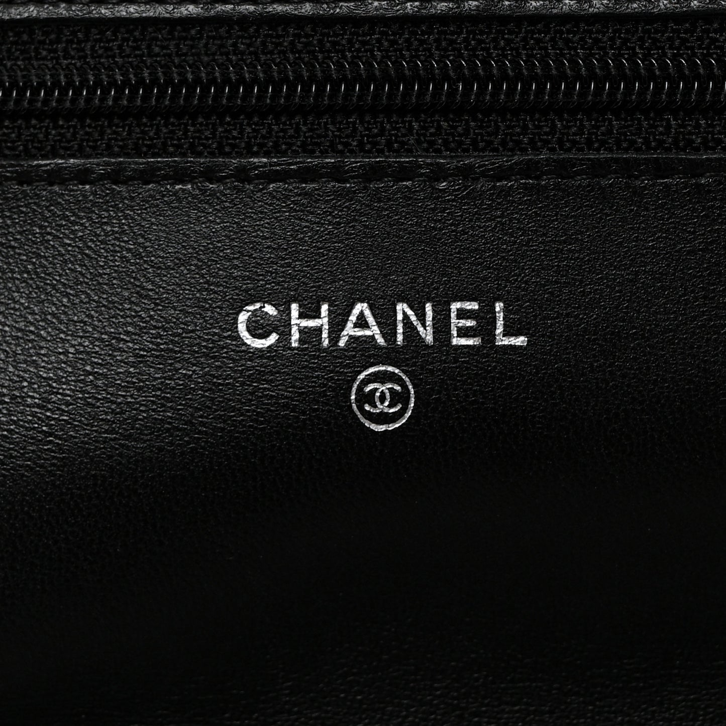 Lambskin Quilted Wallet On Chain WOC Black