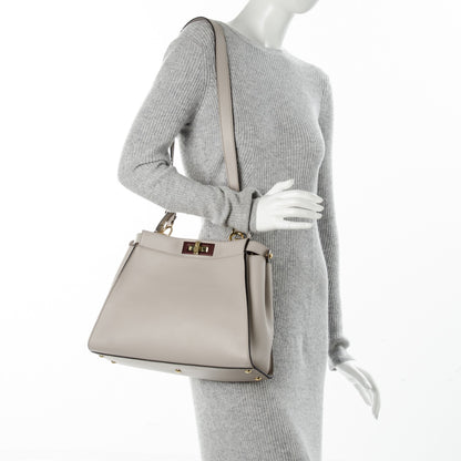 Fendi Vitello Seta Shiny Nappa Medium Peekaboo Iconic Satchel Grigio Polvere Bois de Rose 2 of 11