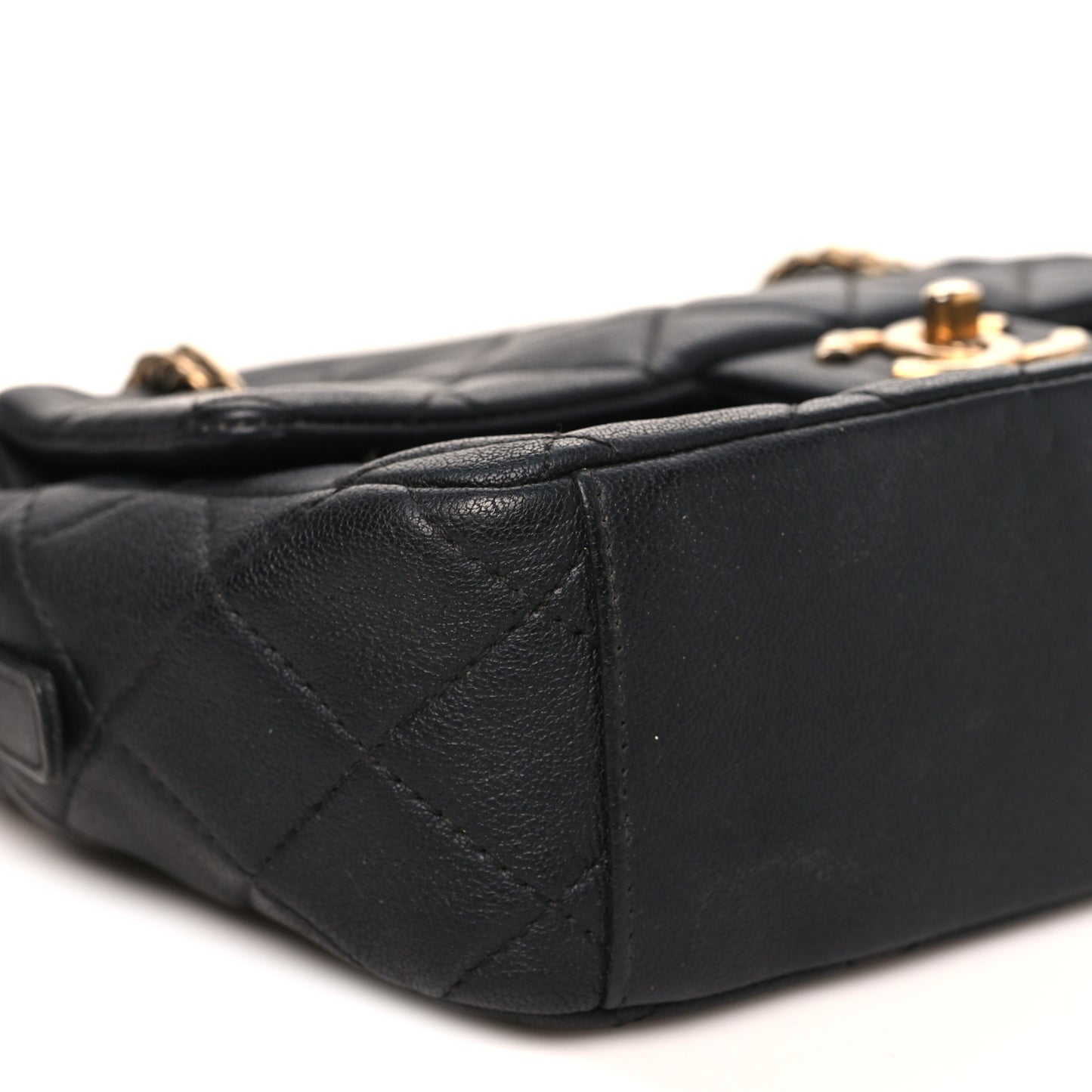 Sheepskin Quilted Trapezio Camera Case Black