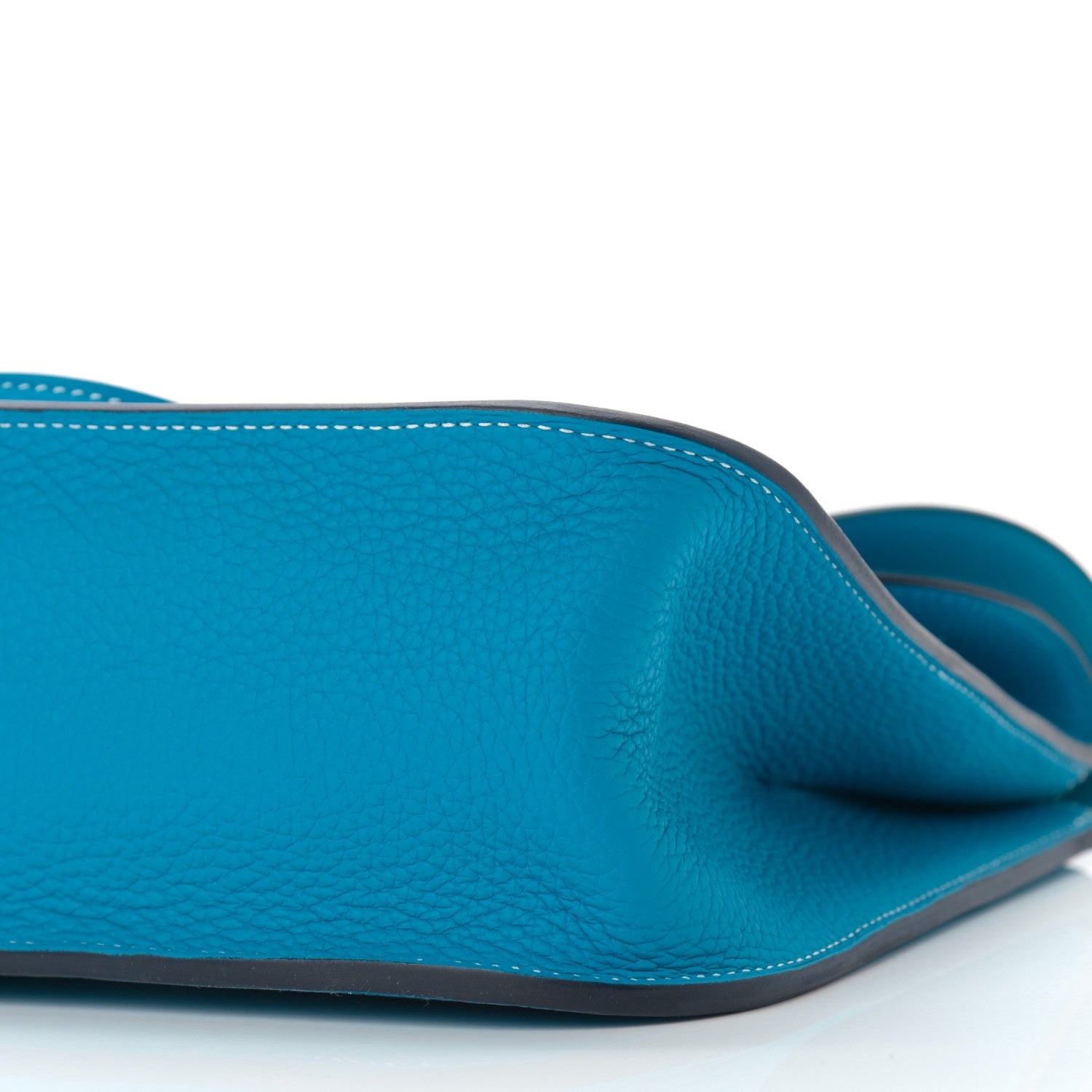 Hermes Taurillon Clemence Halzan 31 GM Bleu Frida 9 of 9