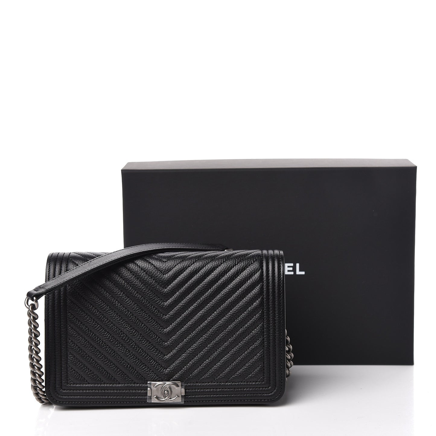 Grained Calfskin Chevron Quilted Boy Wallet On Chain WOC Black