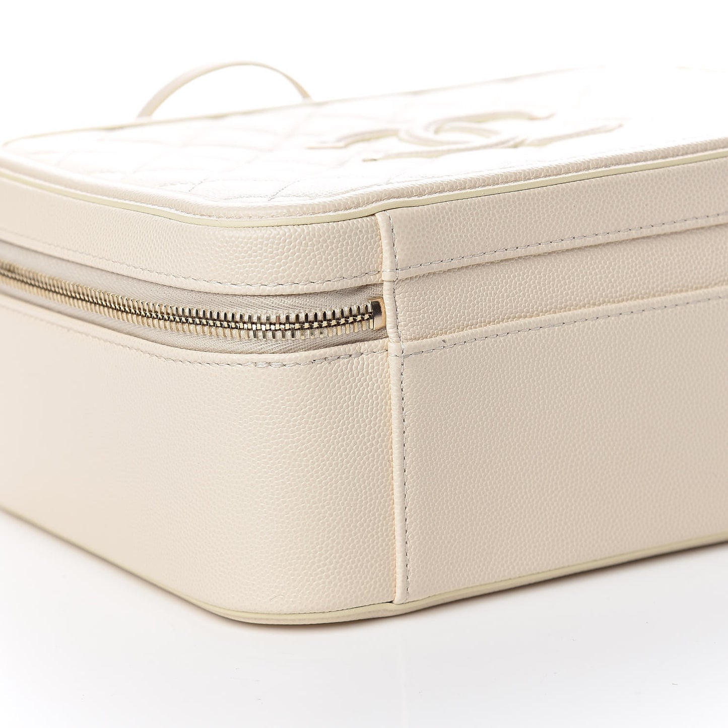 Caviar Quilted Large CC Filigree Vanity Case Light Beige