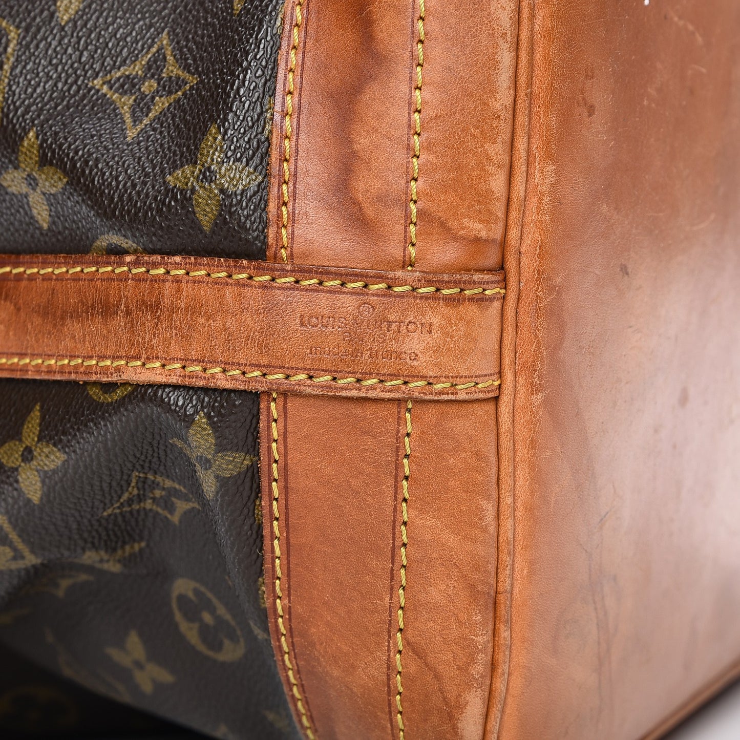 Monogram Noe
