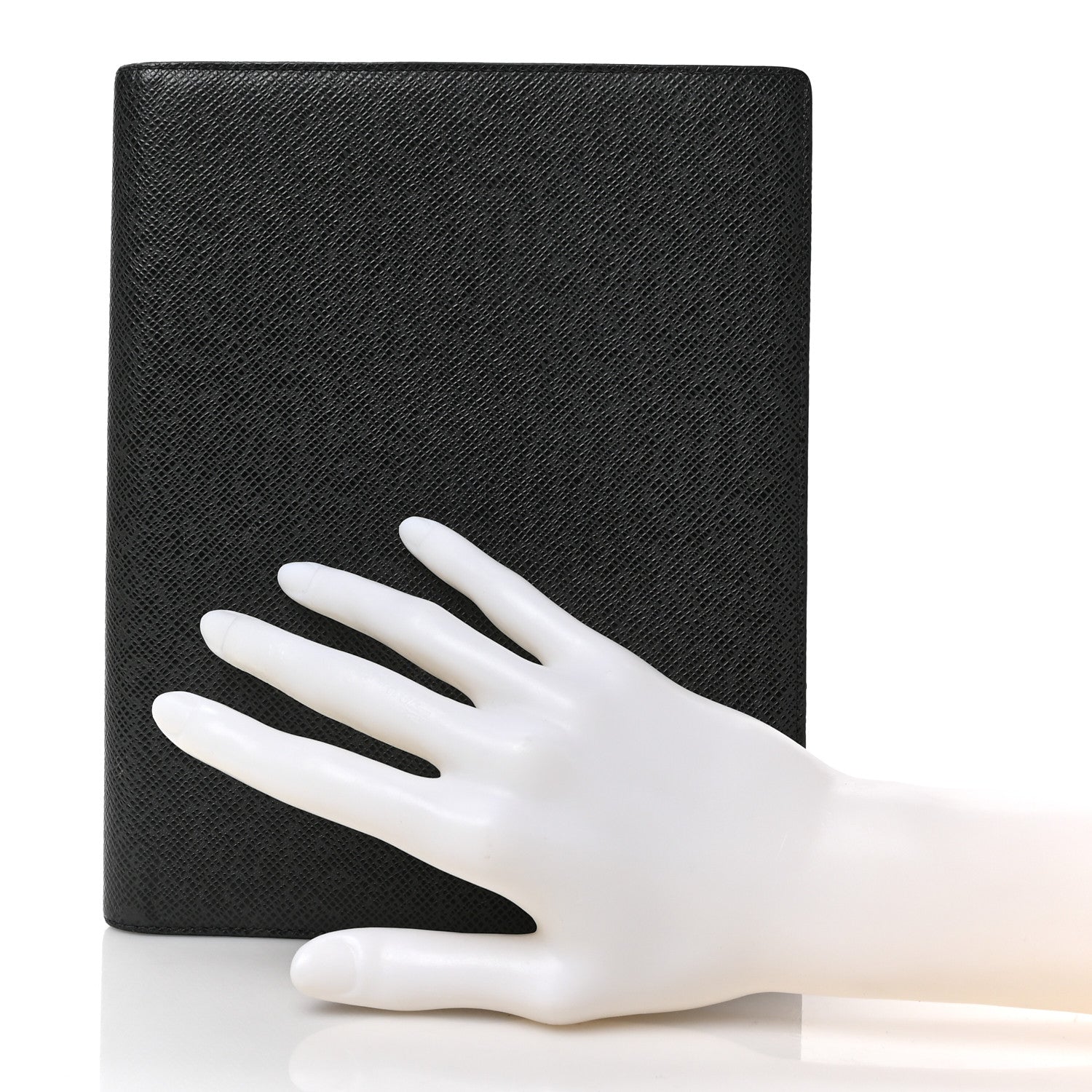Louis Vuitton Taiga Desk Agenda Cover Ardoise 2 of 6