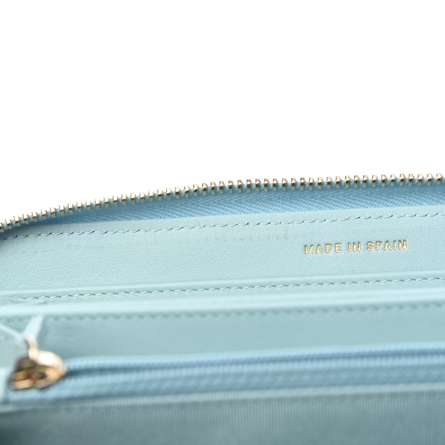 Caviar Quilted Large Gusset Zip Around Wallet Light Blue