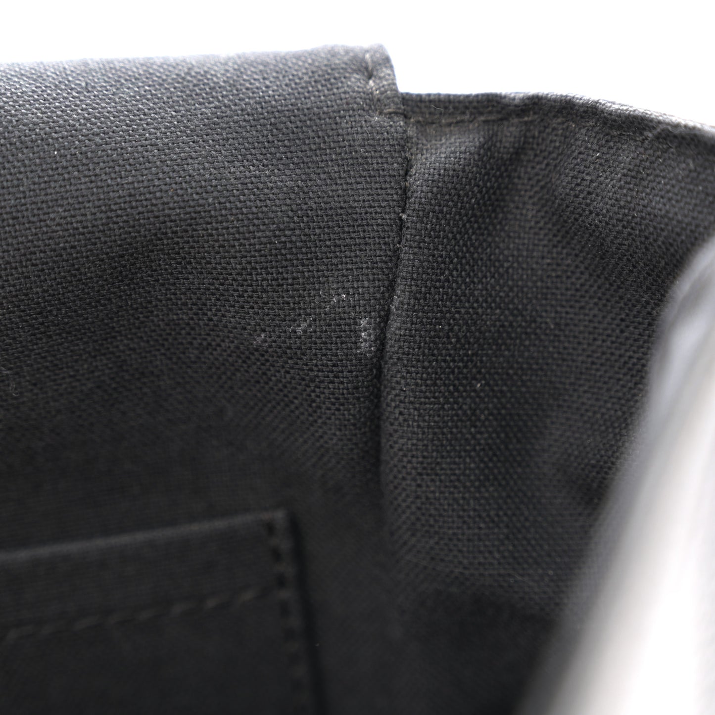 Damier Graphite Skyline Messenger PM