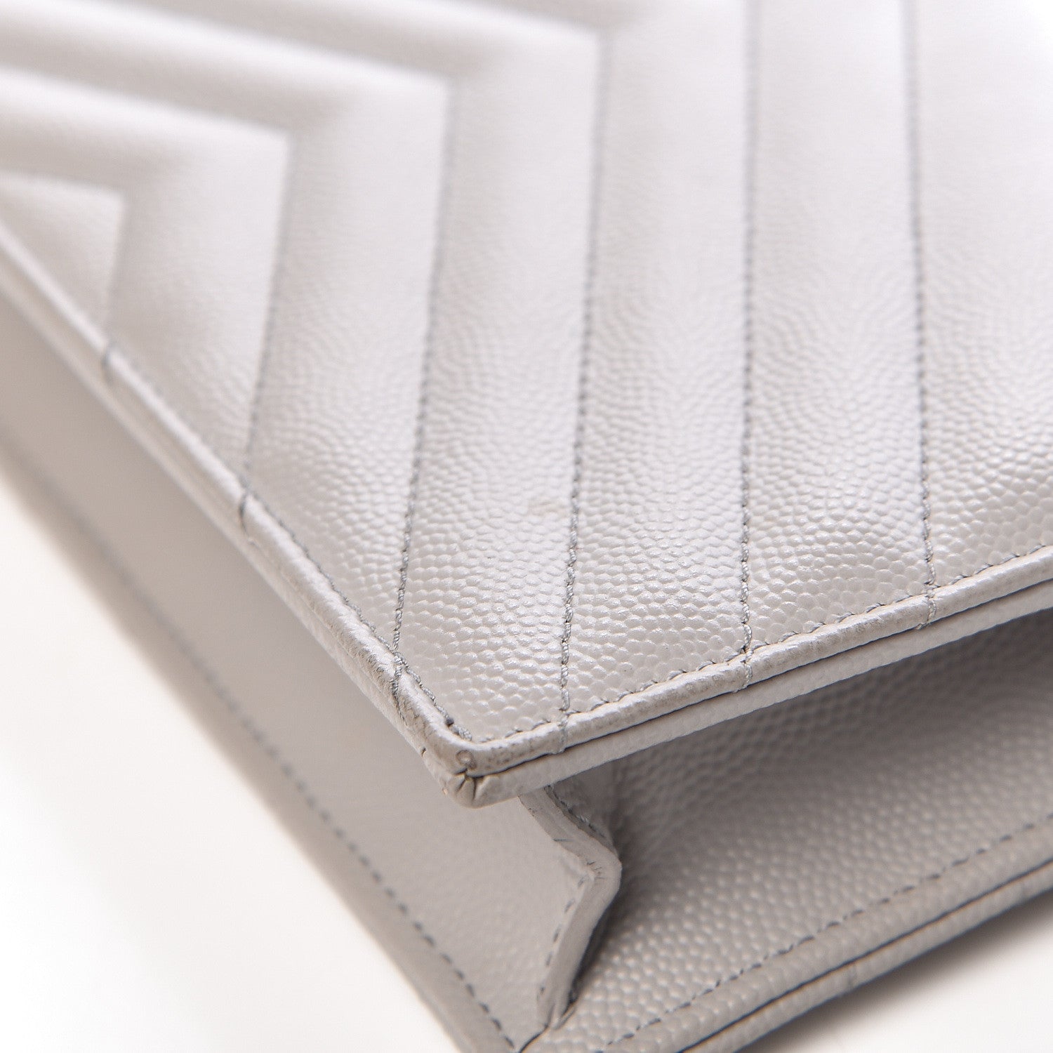 Saint Laurent Grain De Poudre Matelasse Chevron Monogram Envelope Chain Wallet Fog 13 of 14