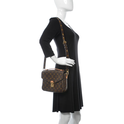 Louis Vuitton Monogram Pochette Metis 2 of 8