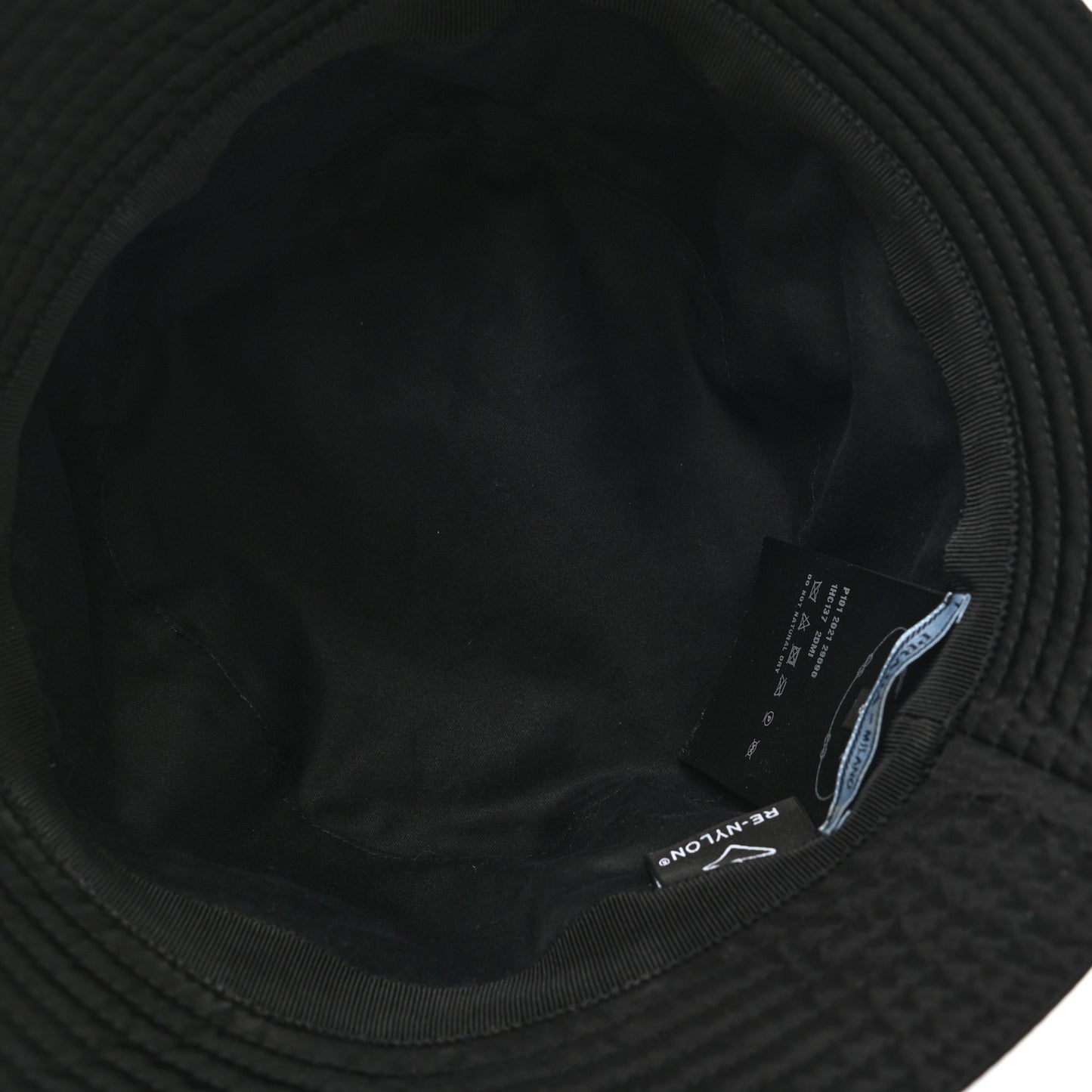 Re-Nylon Metal Triangle Logo Womens Bucket Hat S Black
