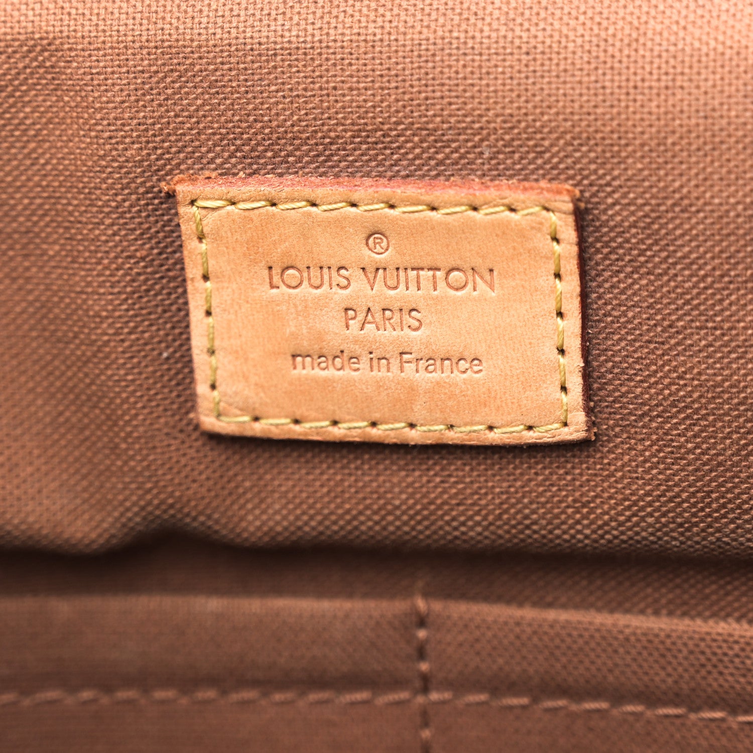 Louis Vuitton Monogram Beaubourg MM Messenger Bag 6 of 11