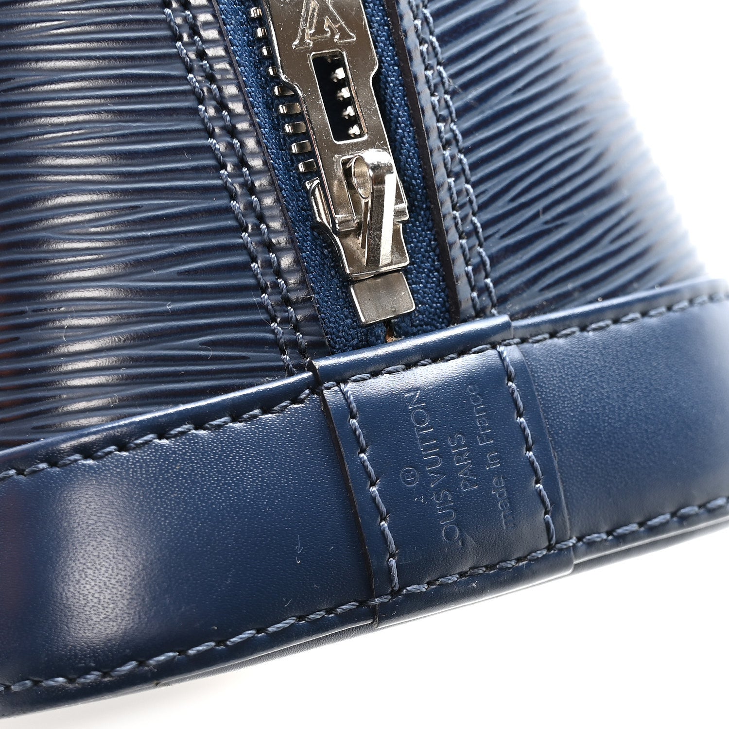 Louis Vuitton Epi Alma BB Indigo 5 of 10