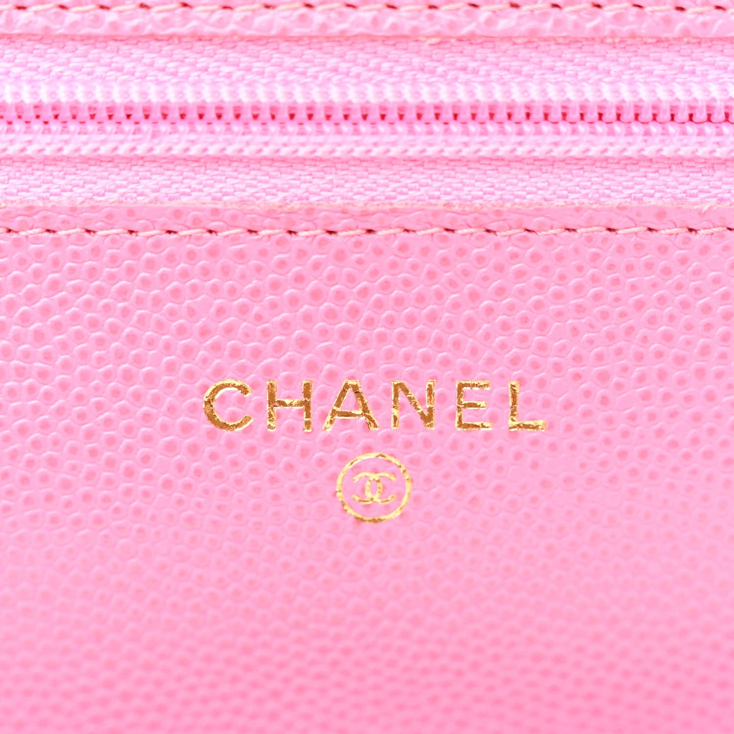 Caviar Quilted Wallet on Chain WOC Pink
