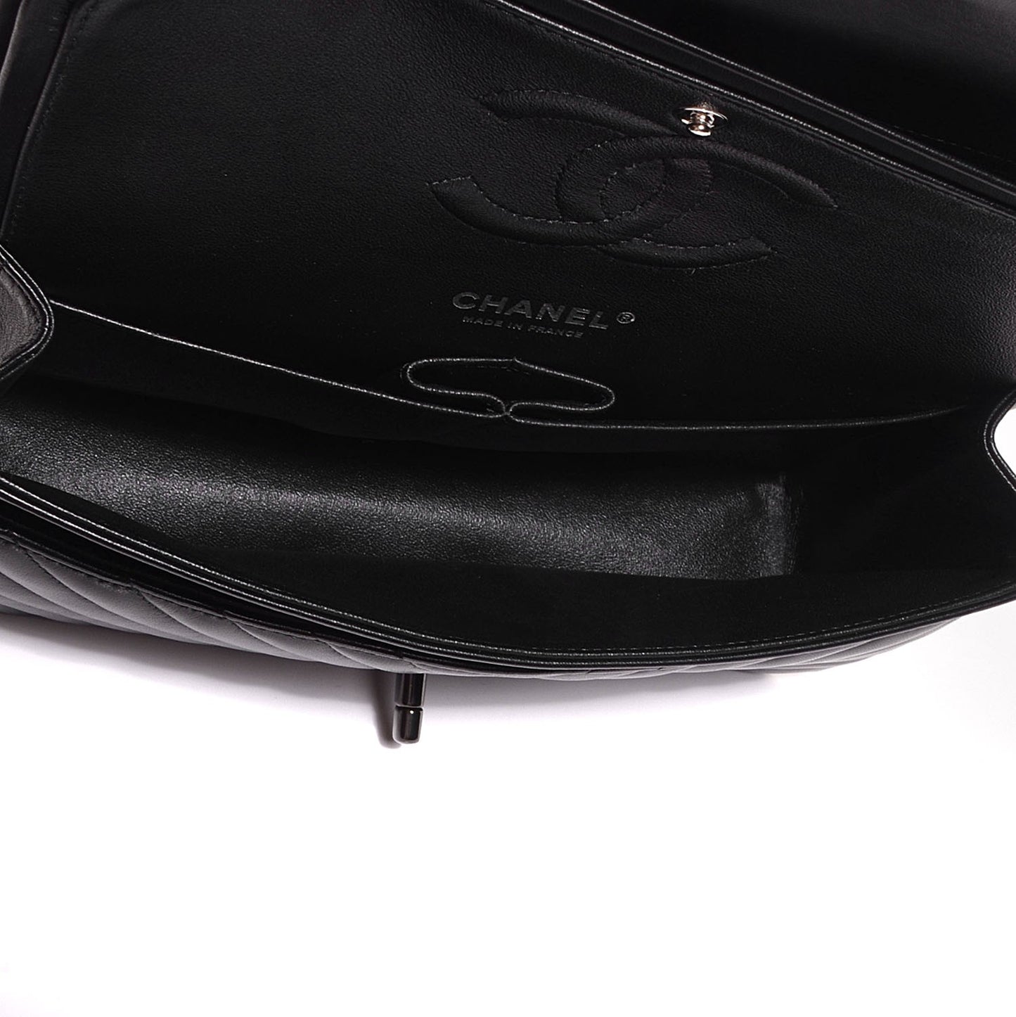 Lambskin Chevron Medium Double Flap So Black