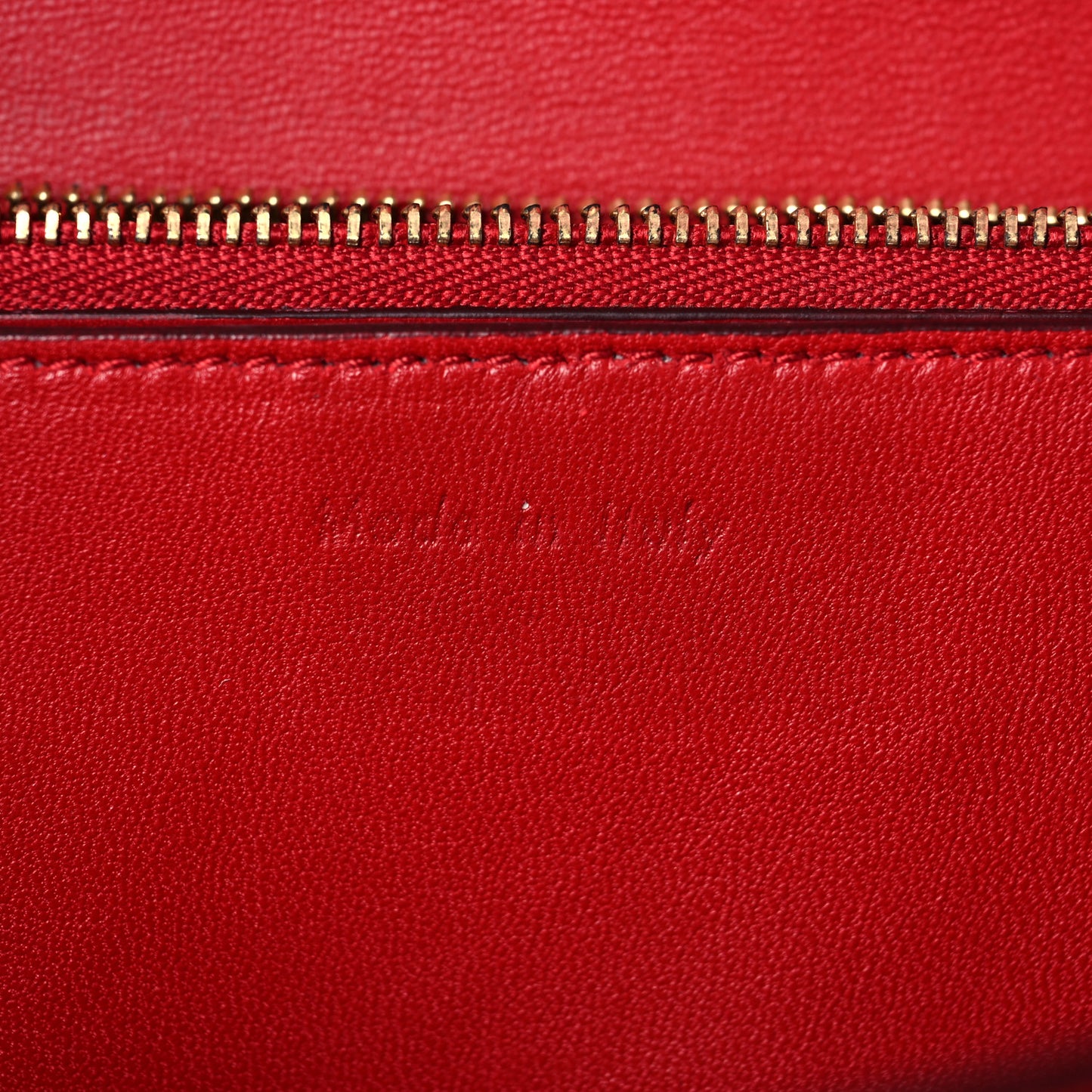 Box Calfskin Medium Classic Box Flap Bag Red