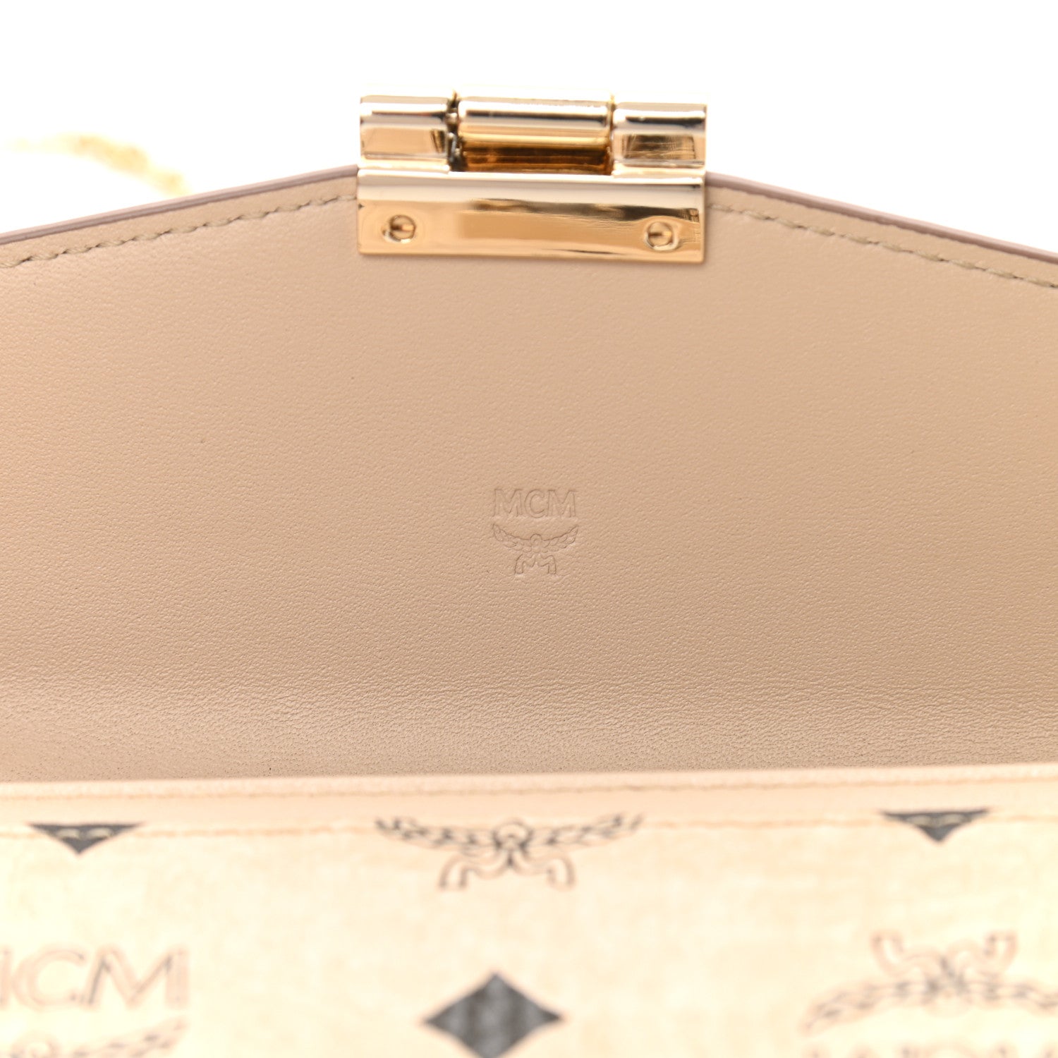 MCM Visetos Large Patricia Wallet On Chain Beige 6 of 10
